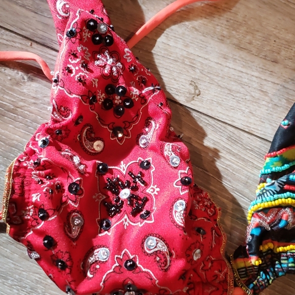 Swimsuit - Picture 5 of 5